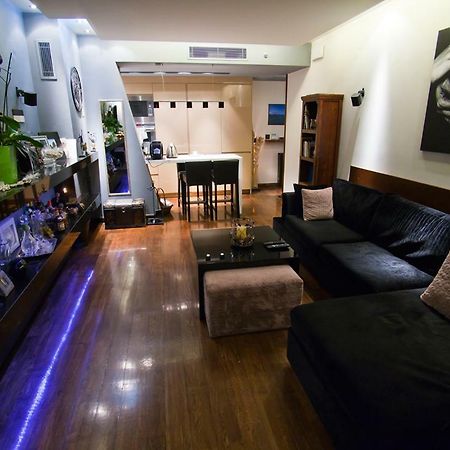 Deluxe Boutique Suite , Jacuzzi, Private Parking, Fireplace Thessaloniki Buitenkant foto